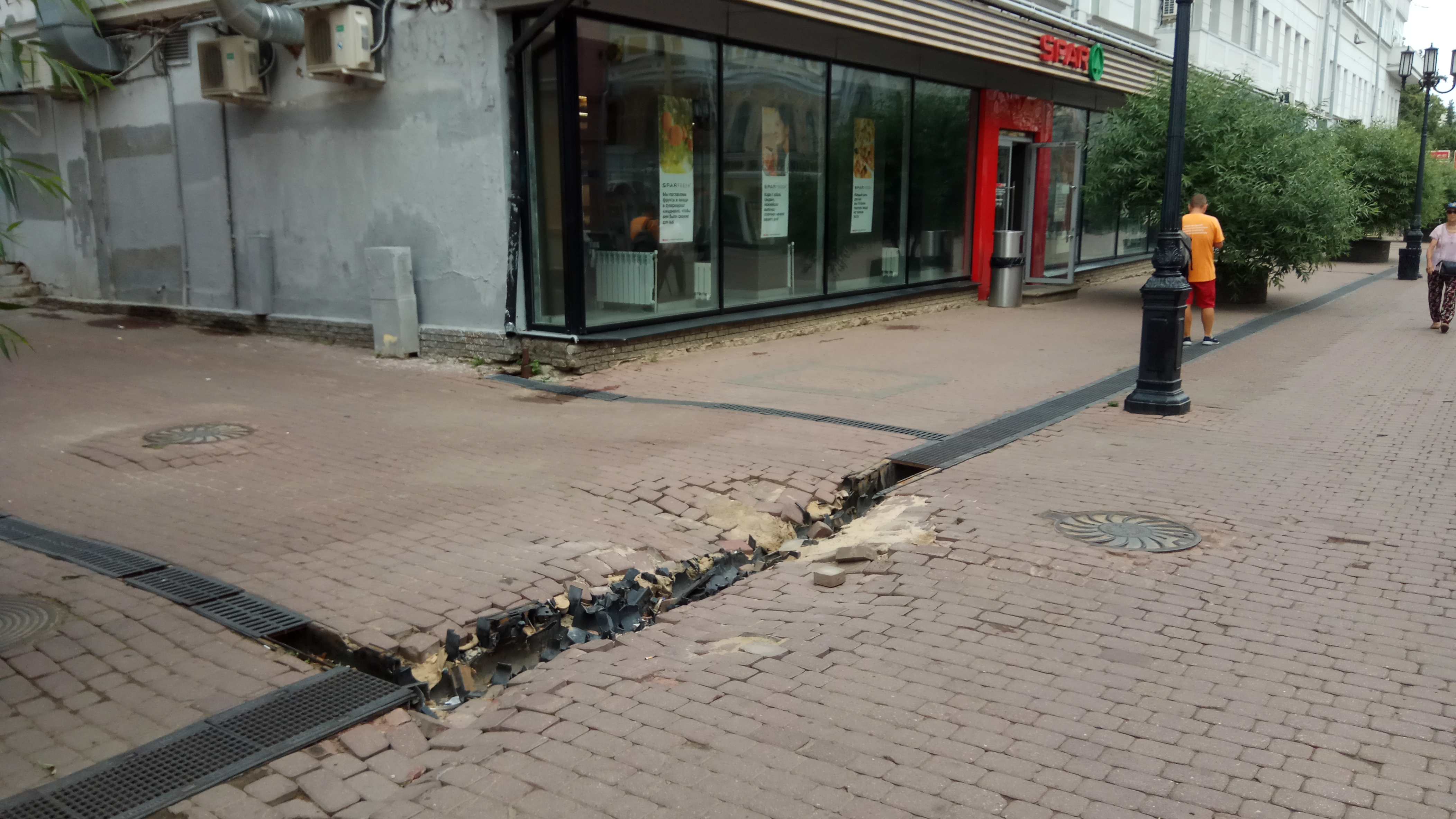 На улицах Нижнего Новгорода по сообщениям горожан устранено 90% провалов - фото 2