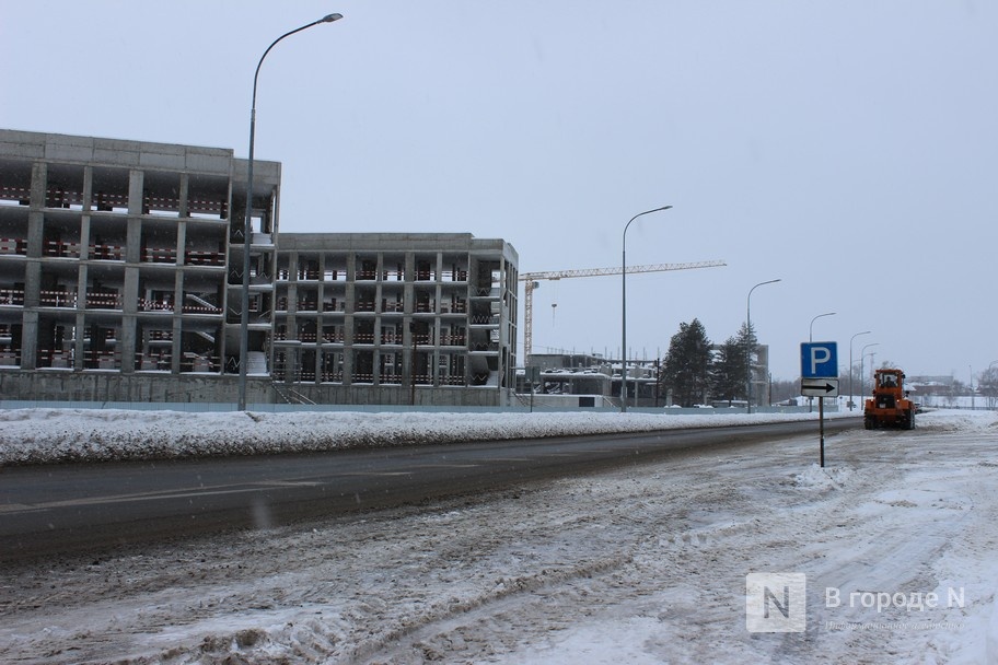 Школа для одаренных детей на Бору: почему ее называют скандальной и что сейчас происходит на стройке - фото 1