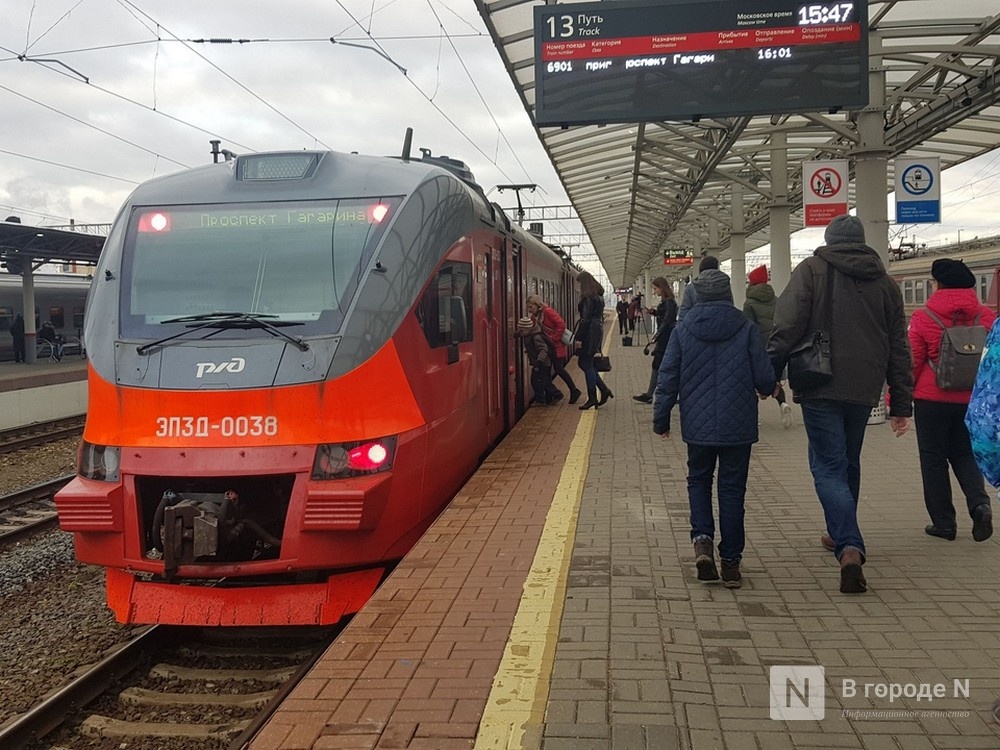 Шесть поездов задержали на три часа в Нижегородской области 23 ноября