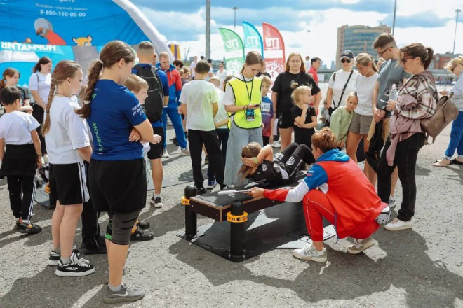 15 тысяч человек собрал День физкультурника в Нижнем Новгороде - фото 6