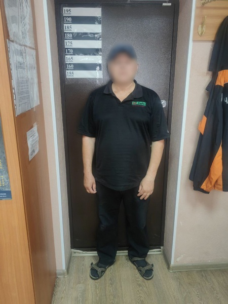 Нижегородский вор-&laquo;невидимка&raquo; обокрал квартиры в Череповце на 800 000 рублей - фото 2