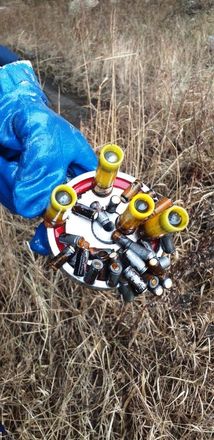 Полтысячи боеприпасов и 240 патронов нашли металлоискатели в реке под Городцом - фото 5