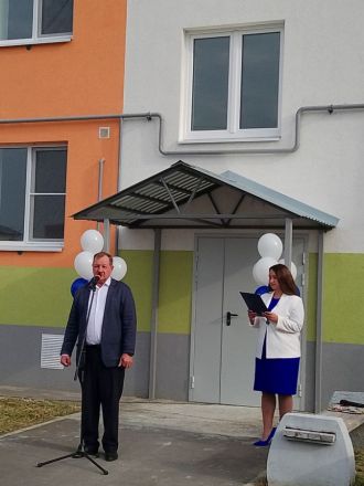 181 житель аварийных домов Володарска получил ключи от новых квартир - фото 6