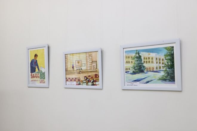 Выставка рисунков &laquo;Работа депутата глазами юного художника&raquo; открылась в региональном парламенте - фото 4
