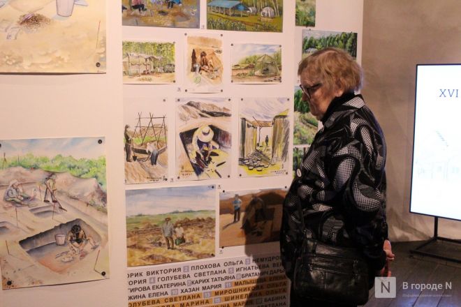 Монеты, украшения и боевые топоры: фоторепортаж с выставки археологических находок в Нижнем Новгороде - фото 55