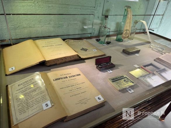 Фоторепортаж: уникальный Дом-музей провизора Эвениуса открыли в Нижнем Новгороде - фото 12