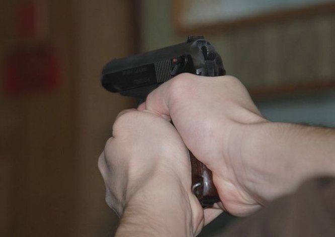 Вооруженный мужчина ворвался в нижегородский ресторан 8 марта