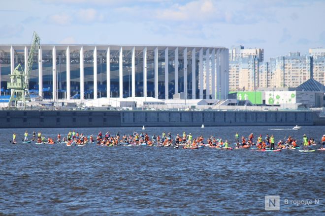 75 яхт и более 500 сапов вышли на Волгу в Нижнем Новгороде в День города - фото 37