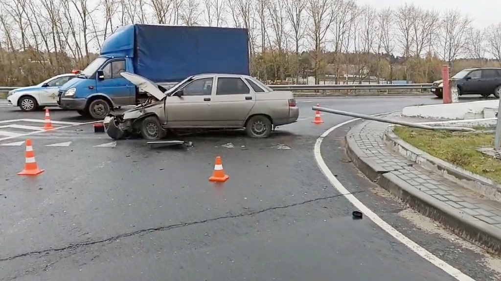 Женщина-водитель уснула за рулем в Городецком районе: пострадали два человека - фото 1