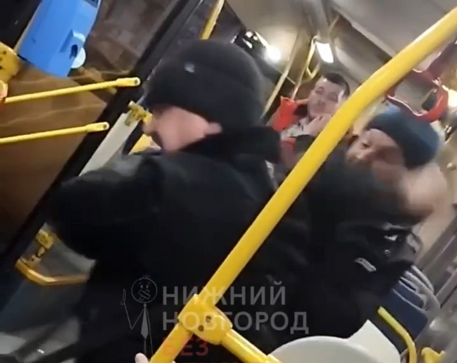 Проверка проводится по факту драки в нижегородском автобусе - фото 1