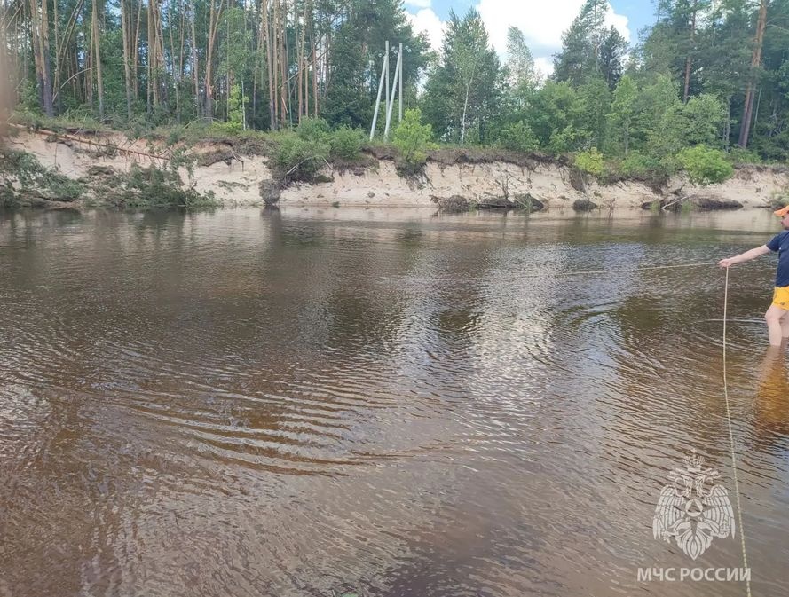 Женщина и ребенок утонули в реке Лух в Нижегородской области - фото 1