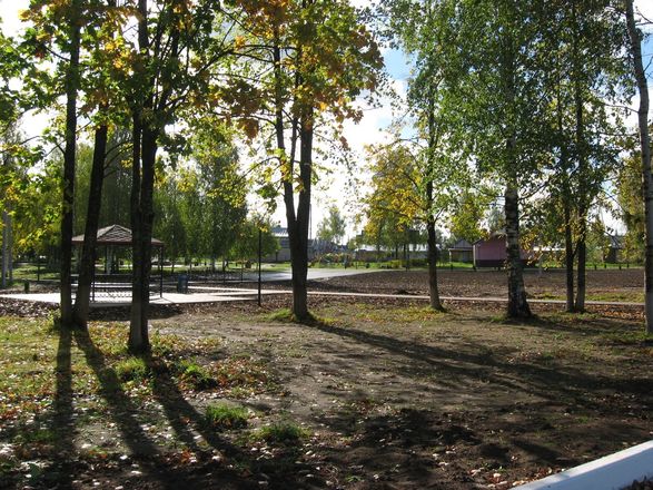 Центральный парк в Тонкине благоустроили за 3,1 млн рублей - фото 2