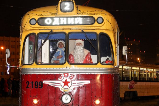 Трио новогодних трамваев вышло на нижегородские маршруты - фото 4