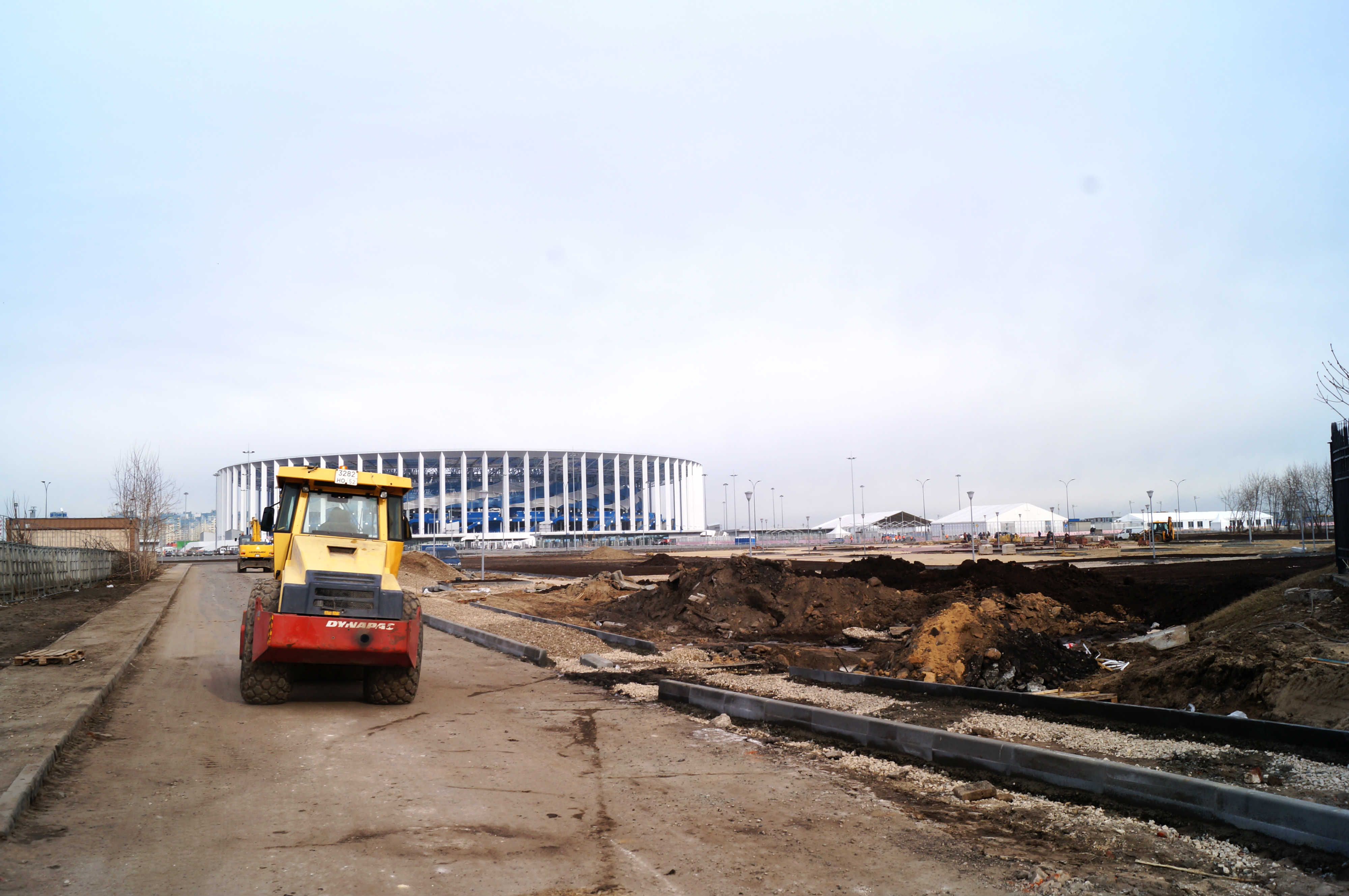 Основное благоустройство вокруг стадиона &laquo;Нижний Новгород&raquo; завершат к 30 апреля - фото 1
