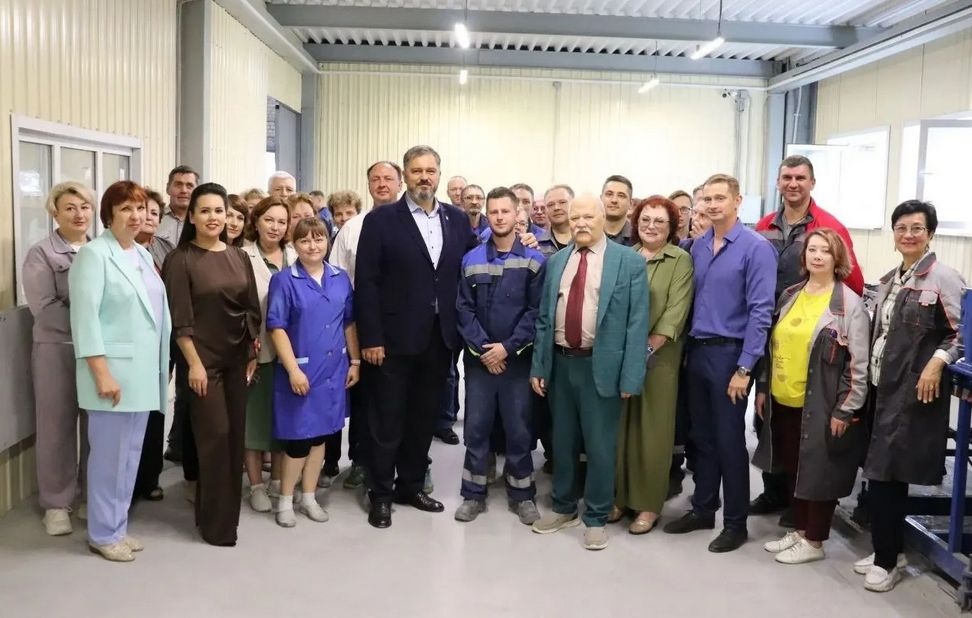 Глава Дзержинска посетил завод герметизирующих материалов - фото 1