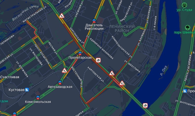 Огромная пробка образовалась на подъезде к Мызинскому мосту вечером 26 октября - фото 1