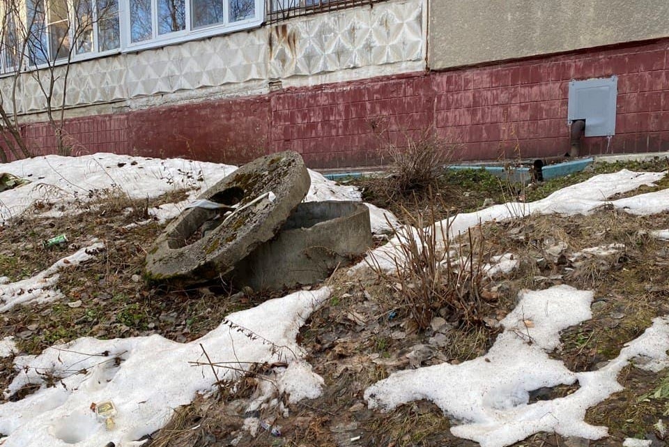36 открытых люков обнаружил ОНФ в Нижегородском районе - фото 1