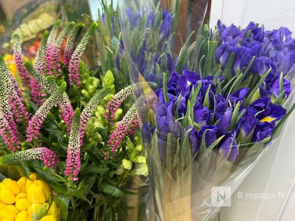 Мужчины, готовьтесь. Рассказываем, сколько стоят цветы к 8 марта в Нижнем Новгороде - фото 22