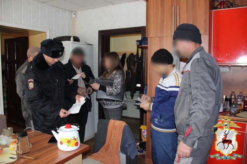 Нелегальную работу и перевозку мигрантов пресекли в Нижегородской области - фото 1