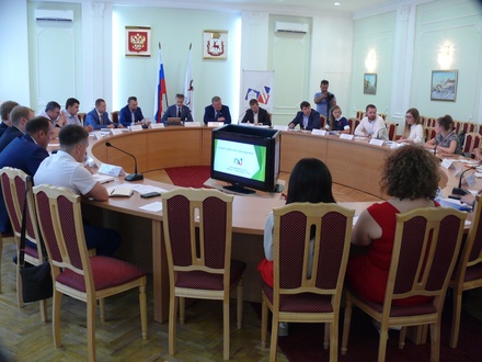 Владимир Панов поддержал идею создания Совета рабочей молодежи в Нижнем Новгороде