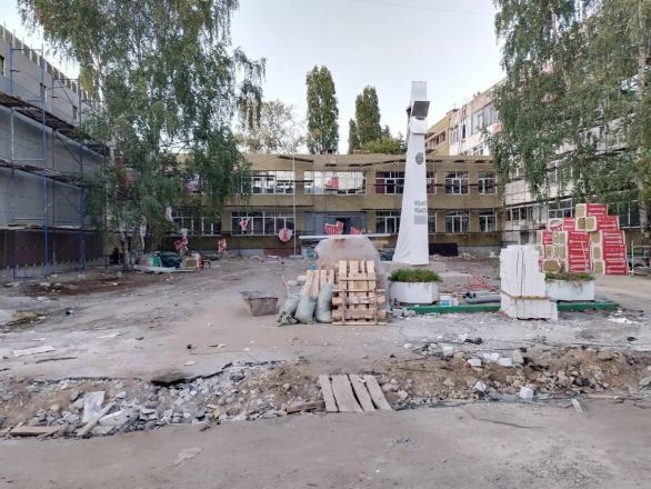 Нижегородцы пожаловались на ремонт гимназии № 2 в начале учебного года - фото 3