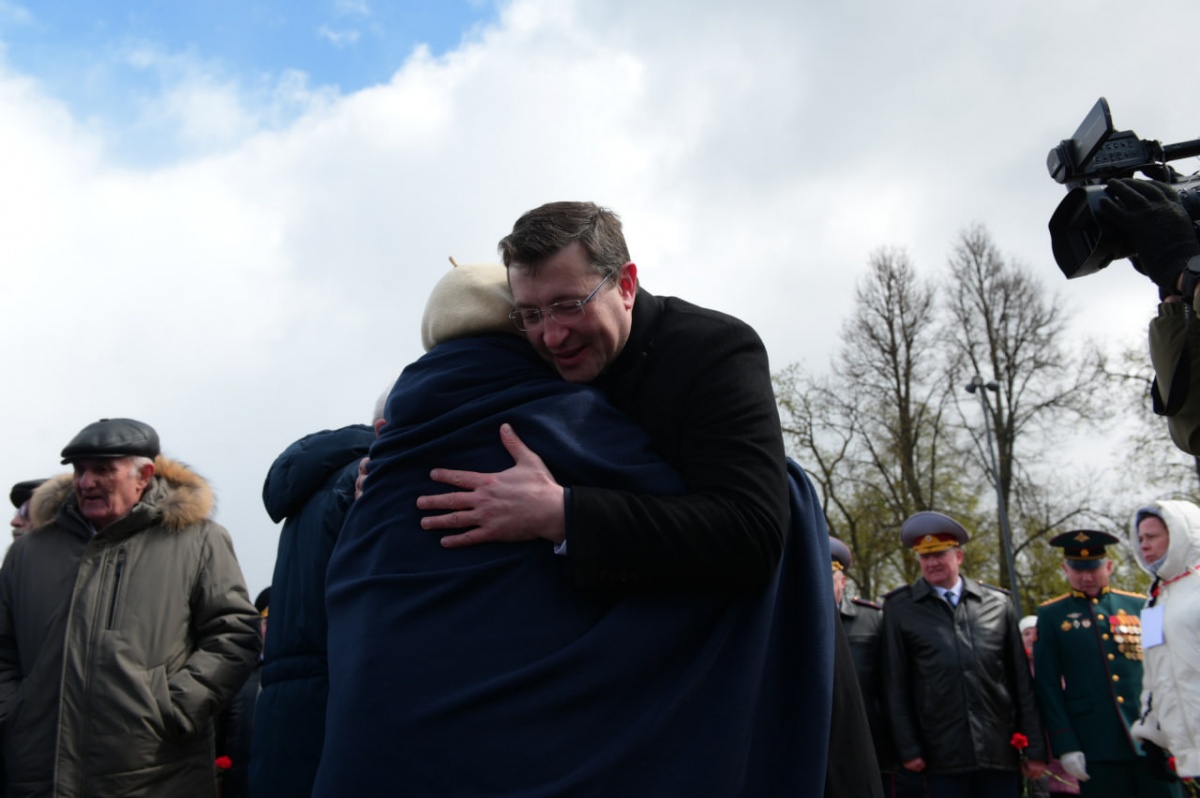 Губернатор Никитин встретился с нижегородскими ветеранами в День Победы - фото 1